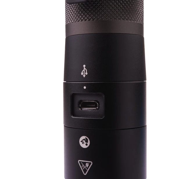 L4_FMLED-301--Feat_4.jpg