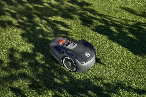 Robot koszący Husqvarna Automower® Aspire™ R4