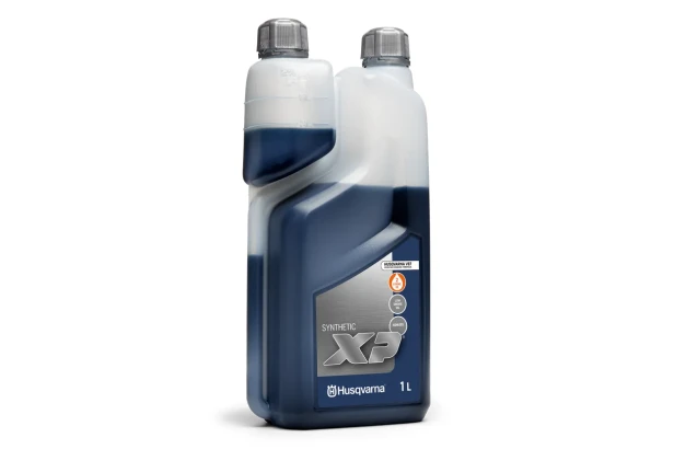 Olej XP 1L Synthetic z dozownikiem [2T]