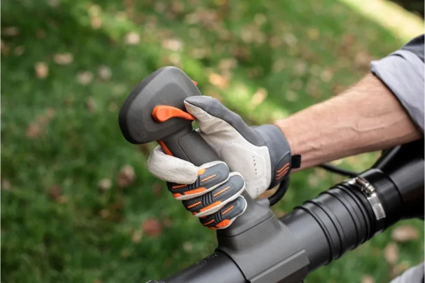 husqvarna-54-0490-h210-0784.jpg